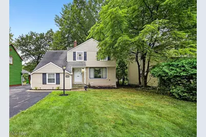 19110 Lanbury Avenue, Warrensville Heights, OH 44122 - Photo 1