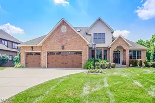 1292 Ashwood Rd, Akron, OH 44312 - Photo 1