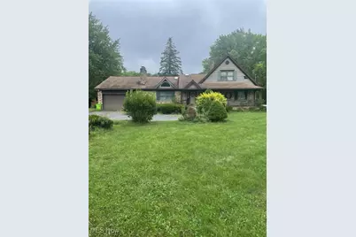 123 S Munroe Road, Tallmadge, OH 44278 - Photo 1
