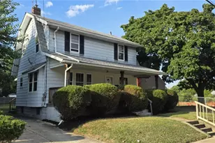 623 Cole Ave, Akron, OH 44301 - Photo 1