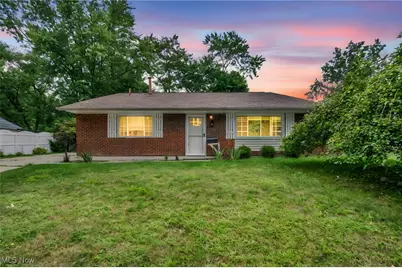 400 Cathy Drive, Munroe Falls, OH 44262 - Photo 1