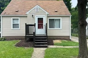 1042 Frederick Blvd, Akron, OH 44320 - Photo 1