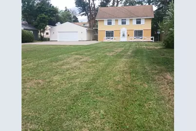 82 Terrace Drive, Youngstown, OH 44512 - Photo 1