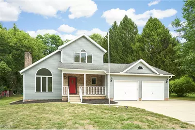 711 Wesleyan Avenue, Norton, OH 44203 - Photo 1