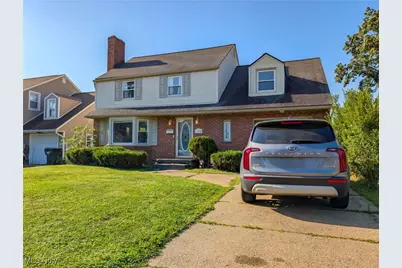 1000 Milford Street NE, Canton, OH 44714 - Photo 1