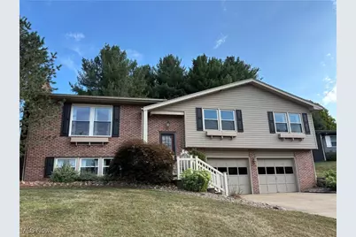 598 Hilan Avenue SW, New Philadelphia, OH 44663 - Photo 1