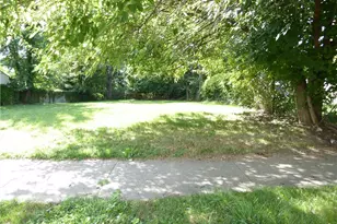 1960 W 54th St, Loveland, OH 44102 - Photo 1