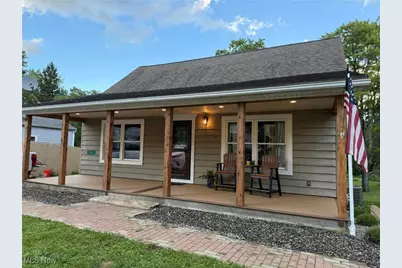 111 Huntington Street, Chardon, OH 44024 - Photo 1