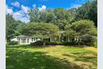 8454 Hunters Trail, Warren, OH 44484 - Photo 1