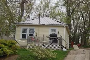 161 Fernwood Ave, Barberton, OH 44203 - Photo 1