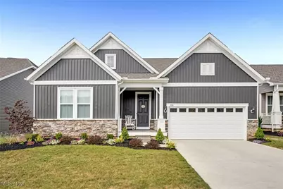 3930 Crest View Drive, Uniontown, OH 44685 - Photo 1