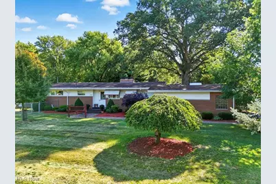 8630 Schubert Avenue NE, Alliance, OH 44601 - Photo 1