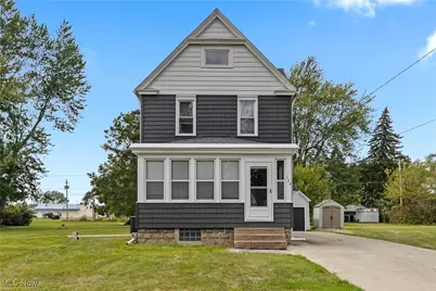 124 Seneca Avenue, Elyria, OH 44035 - Photo 1