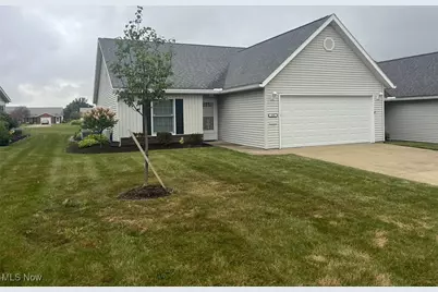 820 King Ridge Drive, Ashland, OH 44805 - Photo 1