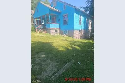 428 Gray Street, Zanesville, OH 43701 - Photo 1