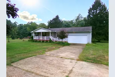 9393 Kent Avenue NE, Canton, OH 44721 - Photo 1