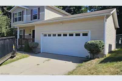 893 Raymond Street, Akron, OH 44307 - Photo 1