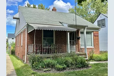 13914 Courtland Avenue, Loveland, OH 44111 - Photo 1