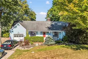 4701 Roosevelt Ave NE, Canton, OH 44705 - Photo 1