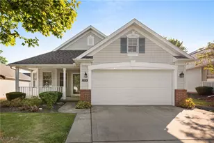 1370 Golden Ln, Grandview Heights, OH 44147 - Photo 1