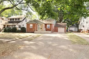 334 E Tuscarawas Ave, Barberton, OH 44203 - Photo 1