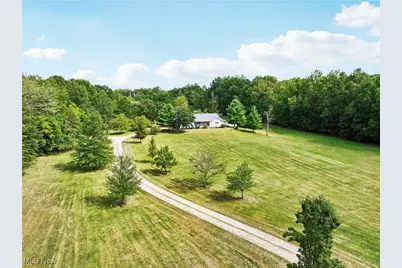 40000 Myrtle Court, Elyria, OH 44035 - Photo 1