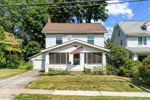 417 Birchwood Ave, Akron, OH 44310 - Photo 1