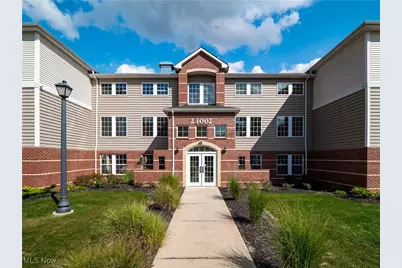 23002 Chandlers Lane #342, Olmsted Falls, OH 44138 - Photo 1