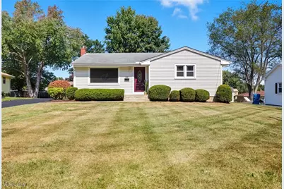 8010 Sigle Lane, Poland, OH 44514 - Photo 1