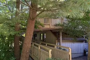 595 Meredith Ln, Cuyahoga Falls, OH 44223 - Photo 1