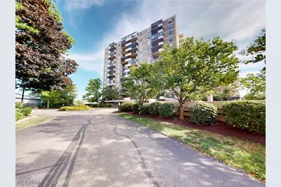 25801 Lake Shore Boulevard #54, Euclid, OH 44132 - Photo 1