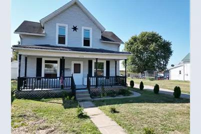 1421 Chestnut Street, Coshocton, OH 43812 - Photo 1