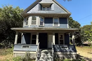 842 Kenyon St, Akron, OH 44311 - Photo 1