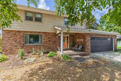 7587 Lynx Avenue NE, Canton, OH 44721 - Photo 1