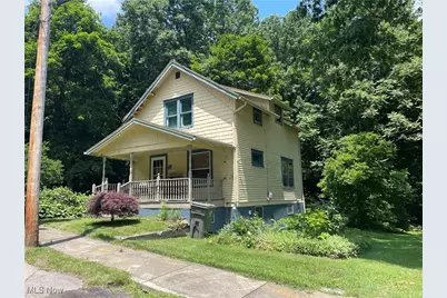 52 Florist Avenue, Youngstown, OH 44505 - Photo 1