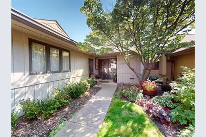 3216 Richmond Road, Beachwood, OH 44122 - Photo 1