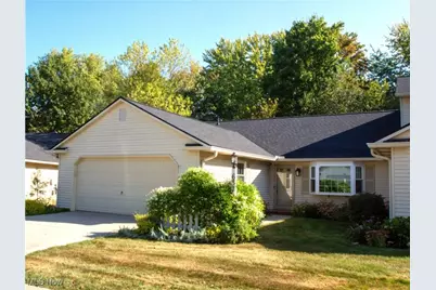 637 Bent Creek Drive, Wadsworth, OH 44281 - Photo 1