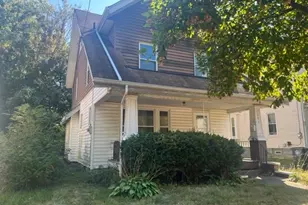 1001 Celina Ave, Akron, OH 44307 - Photo 1