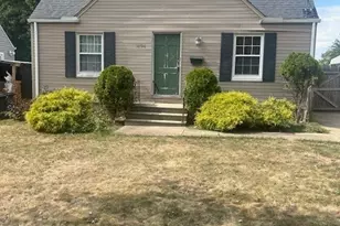 1696 Oakwood Ave, Akron, OH 44301 - Photo 1