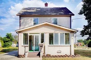 1548 Tanner Ave SW, Canton, OH 44706 - Photo 1