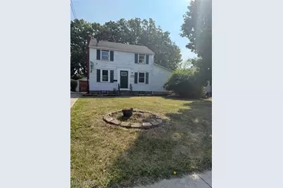 513 Gulf Road, Elyria, OH 44035 - Photo 1