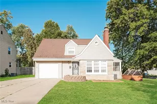 616 Dorchester Rd, Akron, OH 44320 - Photo 1