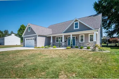 1004 Florence Street, Belpre, OH 45714 - Photo 1