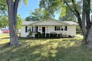 2036 Marion Ave, Zanesville, OH 43701 - Photo 1