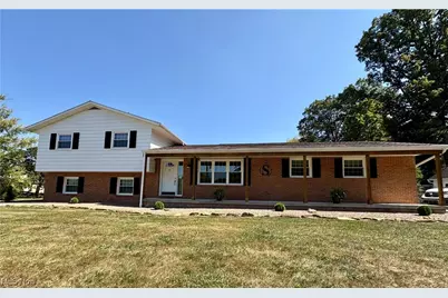 11121 Northwood Avenue NE, Bolivar, OH 44612 - Photo 1