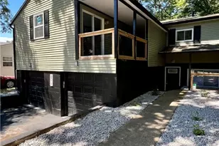 2972 N Turkeyfoot Rd, Akron, OH 44319 - Photo 1