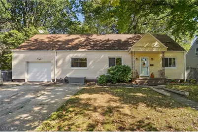 469 Lodi Street, Akron, OH 44305 - Photo 1