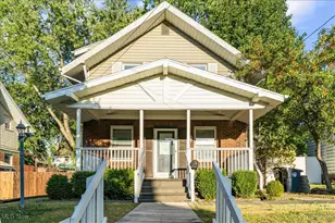 605 Melrose St, Akron, OH 44305 - Photo 1