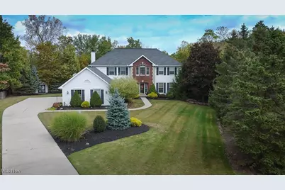 10060 Brookside Circle, North Royalton, OH 44133 - Photo 1