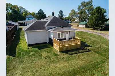 217 E Liberty Street, Coshocton, OH 43812 - Photo 1